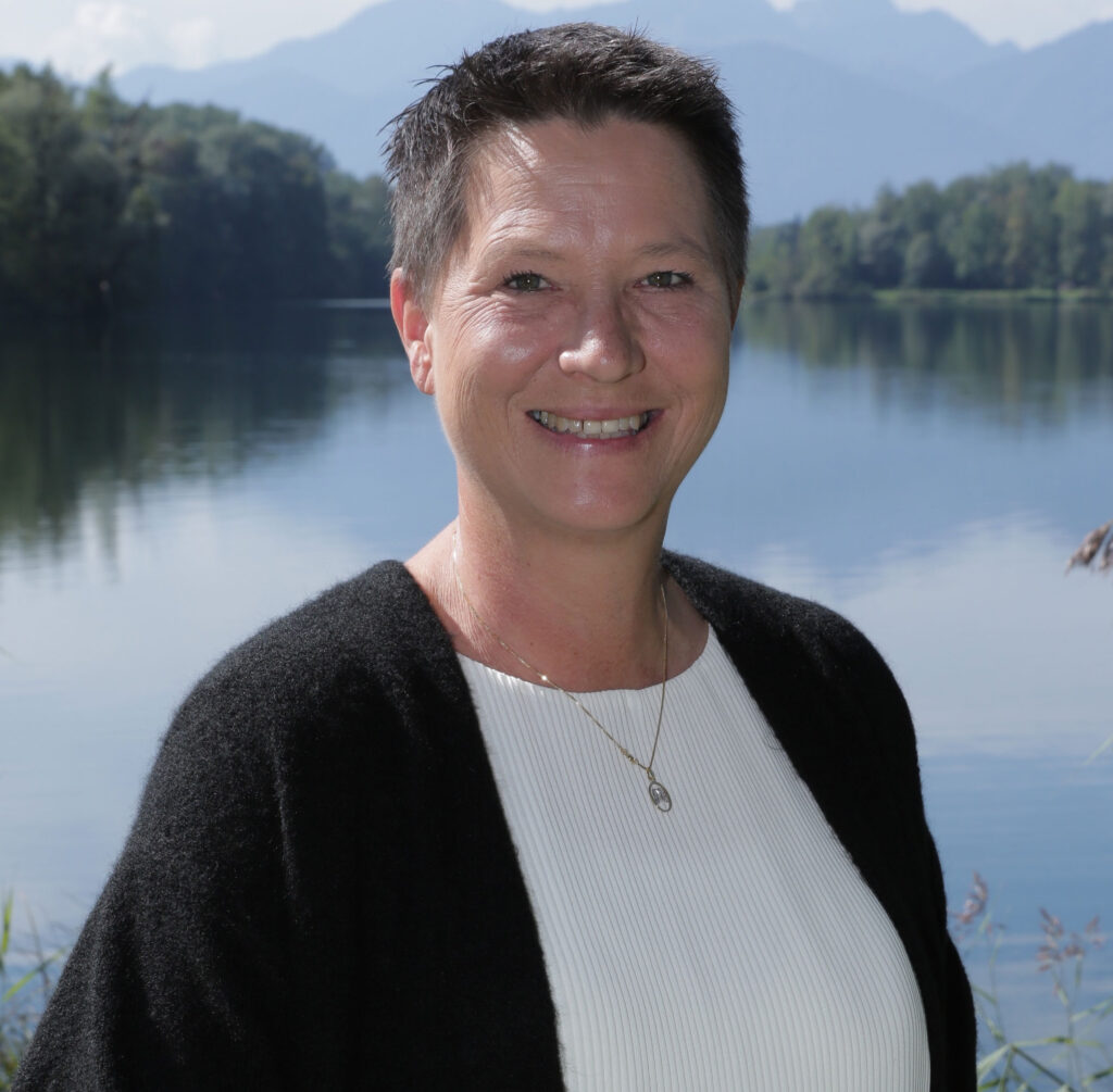 Michaela Singer | Verwaltung